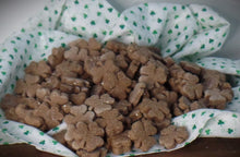 Load image into Gallery viewer, Primitive Rustic Farmhouse St. Patrick's Day Cinnamon Sparkle Shamrocks~BUNDLE~Tiered Tray Bowl Filler~Sparkle Cinnamon Salt Dough Primitive