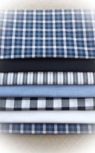 Load image into Gallery viewer, Back the Blue Collection~Police Support~Homespun Fabric~Farmhouse Rustic Primitive Country~Rag Quilts~Wreaths~Bows~Garlands~Fabric by Yard~