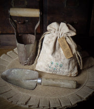 Load image into Gallery viewer, Farmhouse Flower Seed Ditty Pouch~