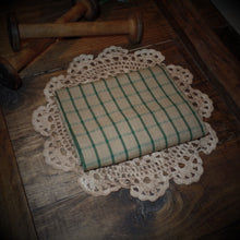 Load image into Gallery viewer, Homespun Fabric~Green Window Pane Homespun Fabric by the Yard~Primitive~Farmhouse~Rustic~Raggy Quilt Fabric~Garlands~Wreaths~Bows
