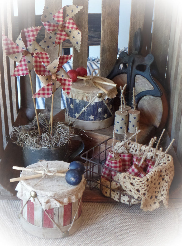 Primitive Americana Farmhouse 4th of July~Tattered Faux Firecrackers~Pinwheels~