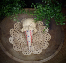 Load image into Gallery viewer, Adorable Rustic Farmhouse Americana Faux Ice Cream Cone July 4th Bowl Filler~
