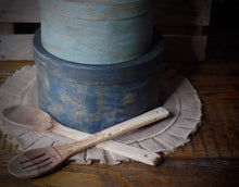 Load image into Gallery viewer, Primitive Distressed Aged Grungy Nesting Pantry Boxes~Farmhouse Rustic Kitchen Stacking Boxes~Warm Blues &amp; Cream~
